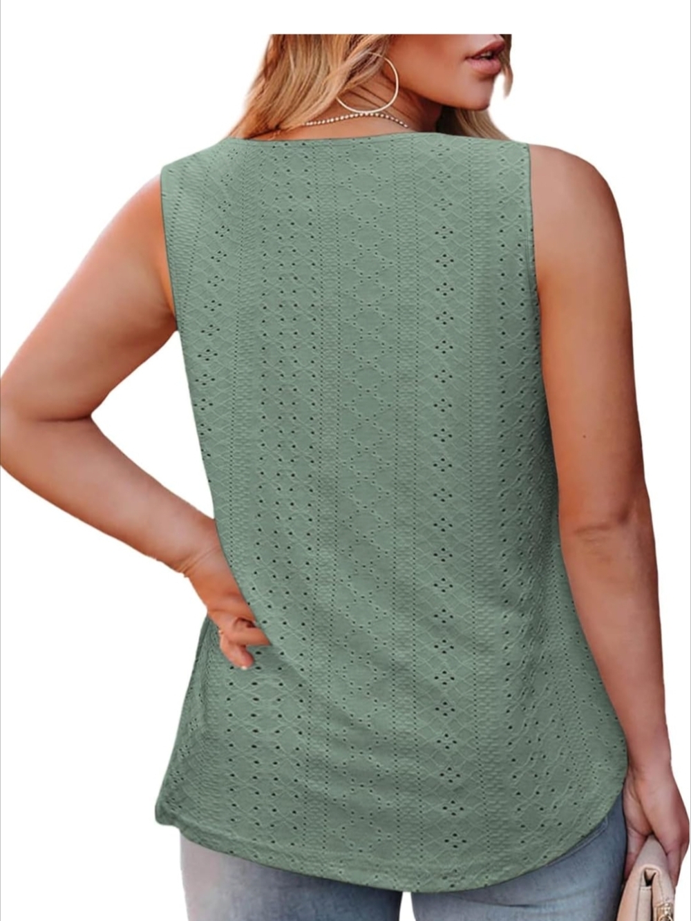 Women's Sleeveless V-Neck Eyelet Tank Top - Size 1X - Picture 2 of 7